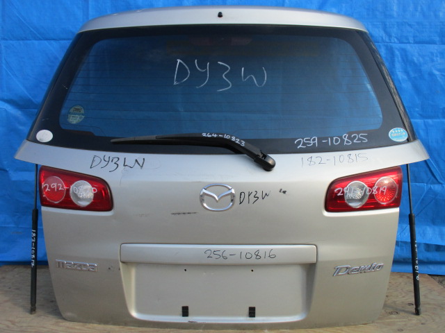 Used Mazda Demio TRUNK MOULDING